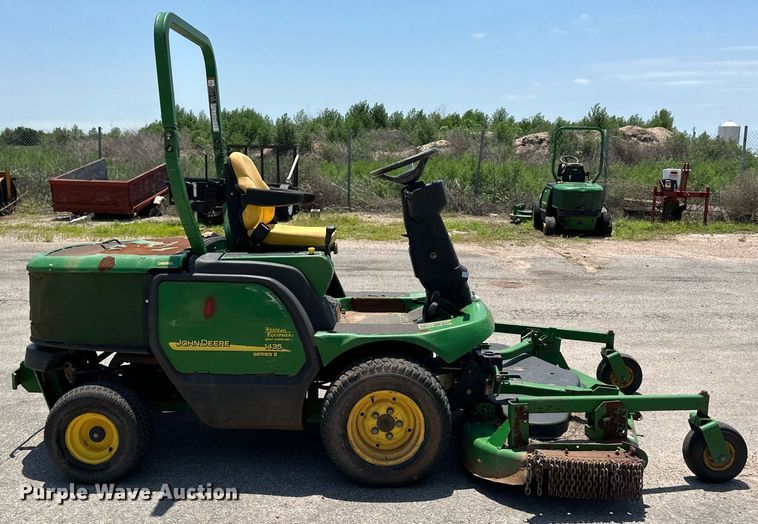 image for item NY9297 John Deere 1435  lawn mower