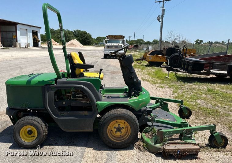 image for item NY9298 John Deere 1435  lawn mower