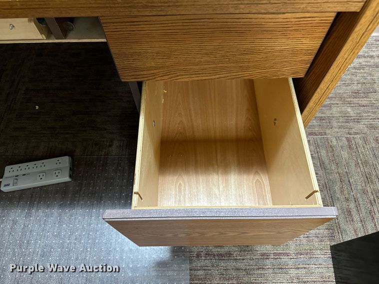 image for item OC9055 Furniture