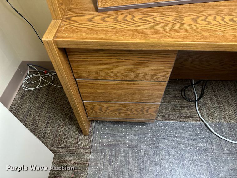 image for item OC9055 Furniture