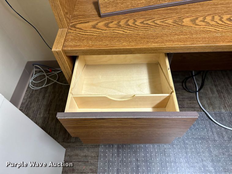 image for item OC9055 Furniture