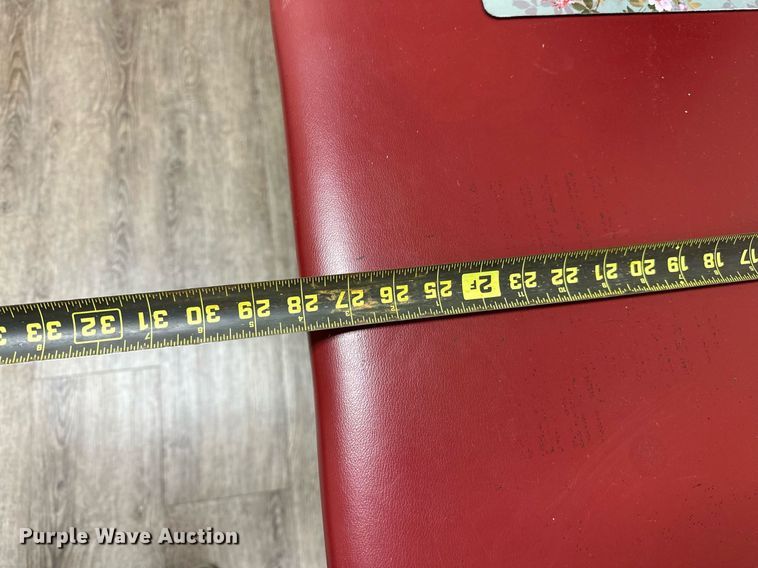 image for item OC9057 Examination table