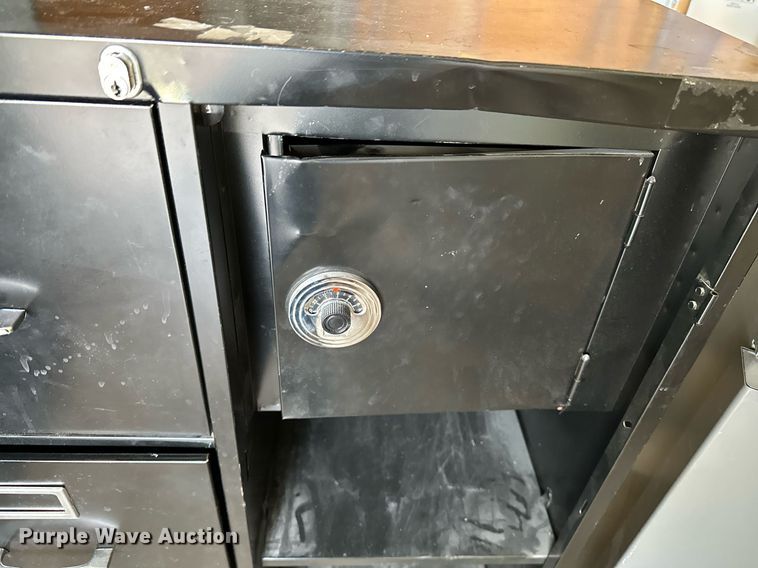 image for item OC9058 Office supplies