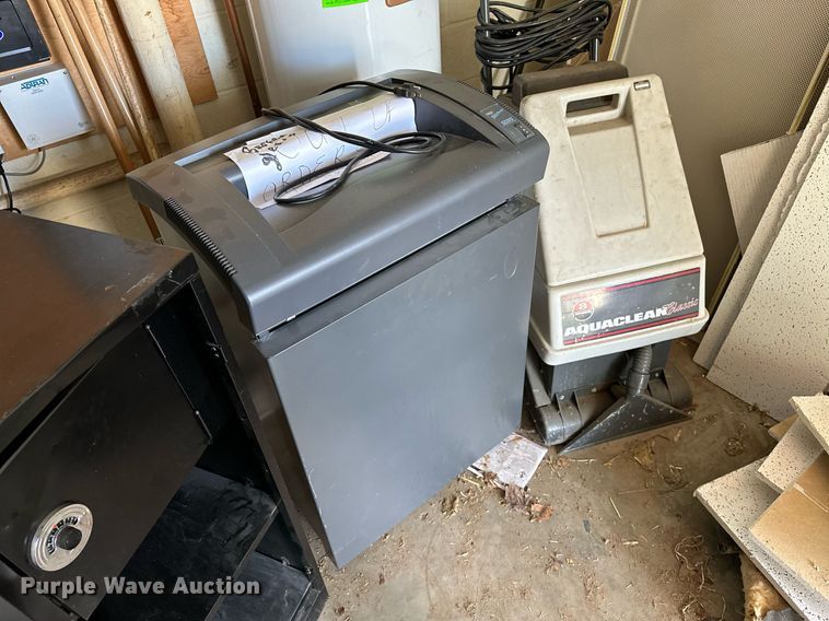 image for item OC9058 Office supplies