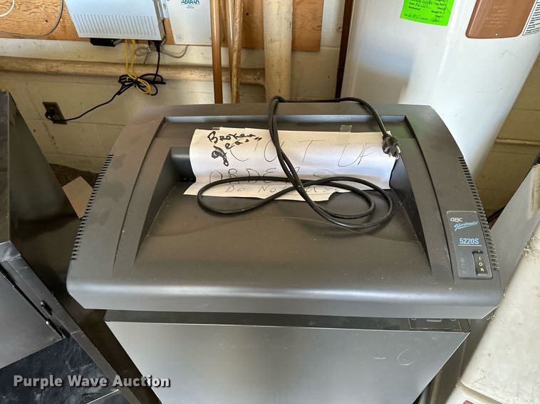 image for item OC9058 Office supplies