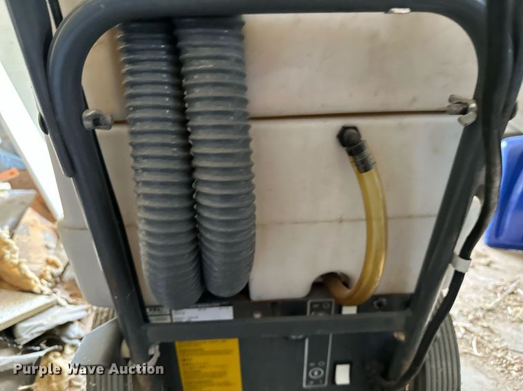 image for item OC9058 Office supplies