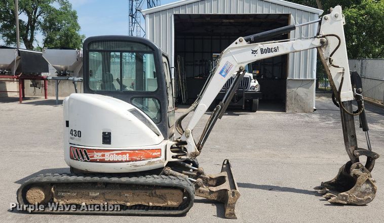 image for item OK9551 Bobcat 430 ZHS FastTrack  mini excavator
