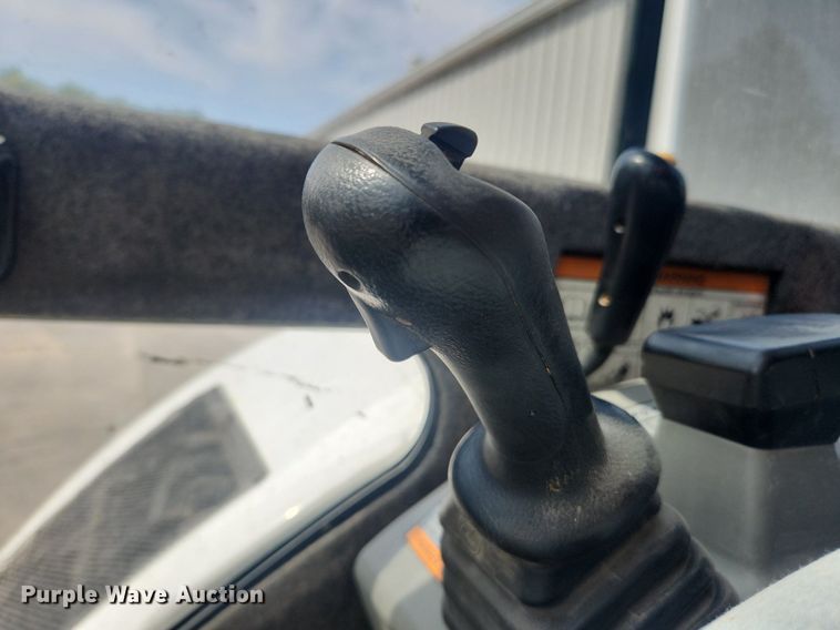 image for item OK9551 Bobcat 430 ZHS FastTrack  mini excavator