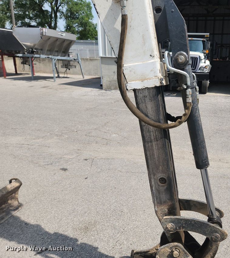 image for item OK9551 Bobcat 430 ZHS FastTrack  mini excavator