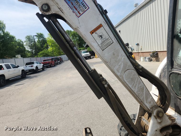 image for item OK9551 Bobcat 430 ZHS FastTrack  mini excavator