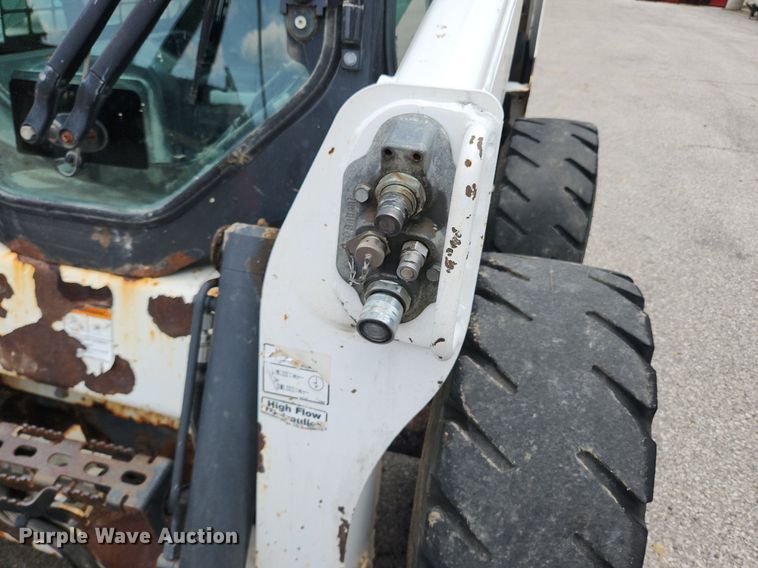 image for item OK9595 2012 Bobcat S650  skid steer loader