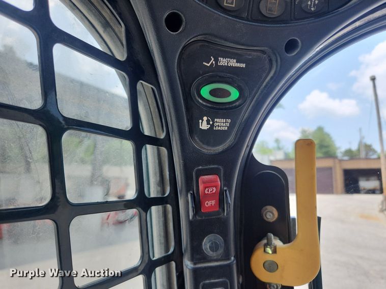 image for item OK9595 2012 Bobcat S650  skid steer loader