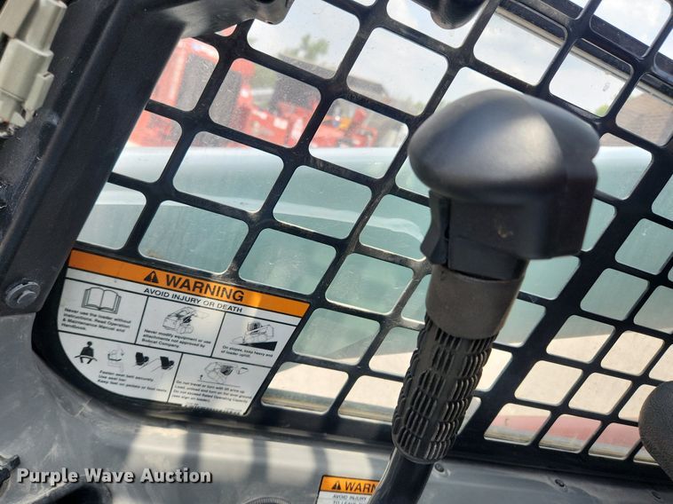 image for item OK9595 2012 Bobcat S650  skid steer loader