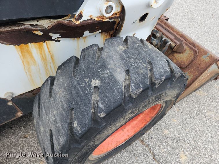 image for item OK9595 2012 Bobcat S650  skid steer loader