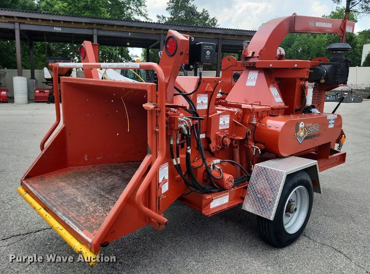 image for item OK9596 2015 Morbark Beever M15RX  wood chipper
