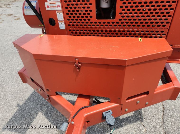 image for item OK9596 2015 Morbark Beever M15RX  wood chipper