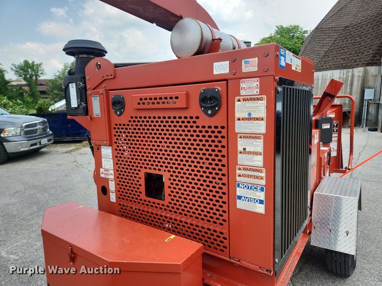 image for item OK9596 2015 Morbark Beever M15RX  wood chipper