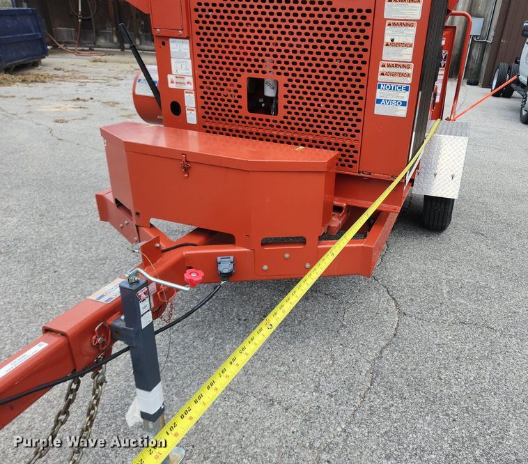 image for item OK9596 2015 Morbark Beever M15RX  wood chipper