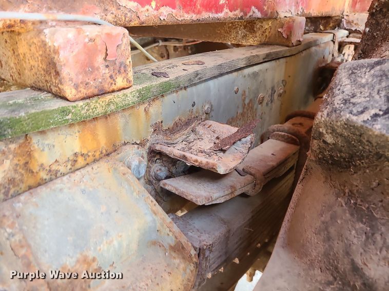 image for item BR9806 1995 Ford L8000  applicator truck