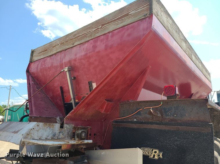 image for item BR9806 1995 Ford L8000  applicator truck