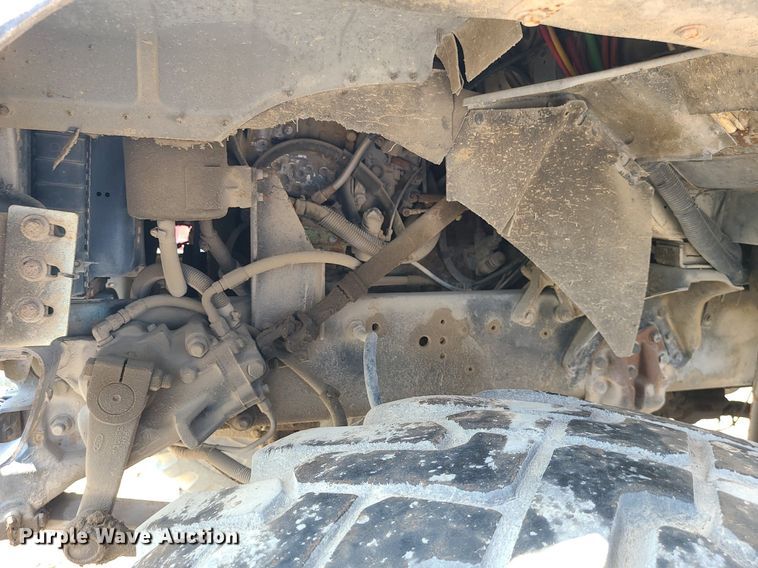 image for item BR9806 1995 Ford L8000  applicator truck