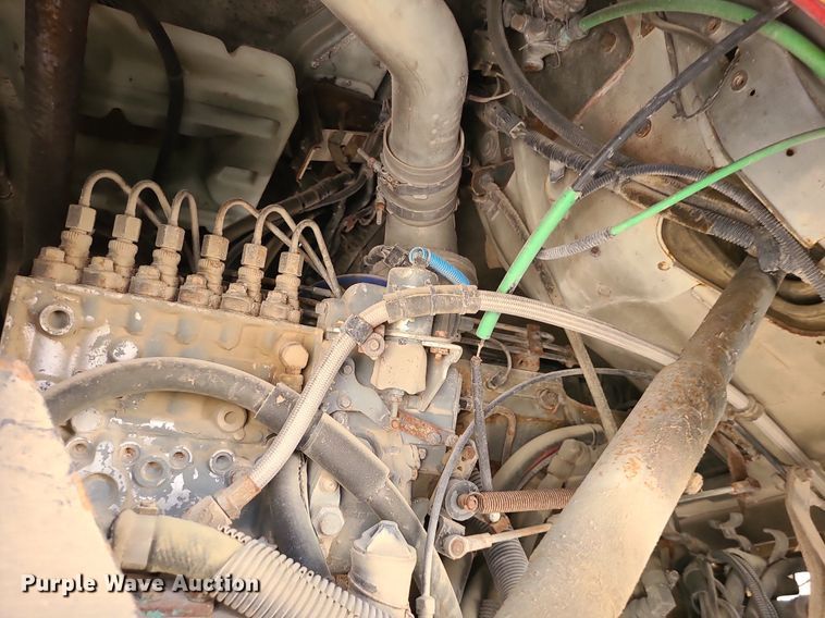 image for item BR9806 1995 Ford L8000  applicator truck