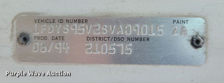 image for item BR9806 1995 Ford L8000  applicator truck