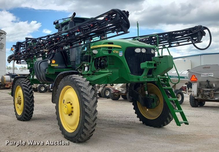 image for item BR9807 2012 John Deere 4730  sprayer