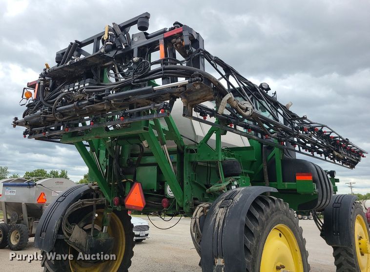 image for item BR9807 2012 John Deere 4730  sprayer