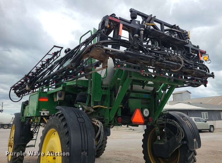 image for item BR9807 2012 John Deere 4730  sprayer