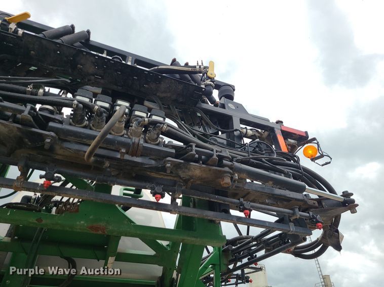 image for item BR9807 2012 John Deere 4730  sprayer