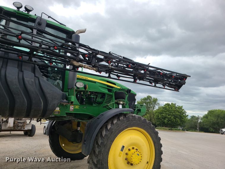 image for item BR9807 2012 John Deere 4730  sprayer