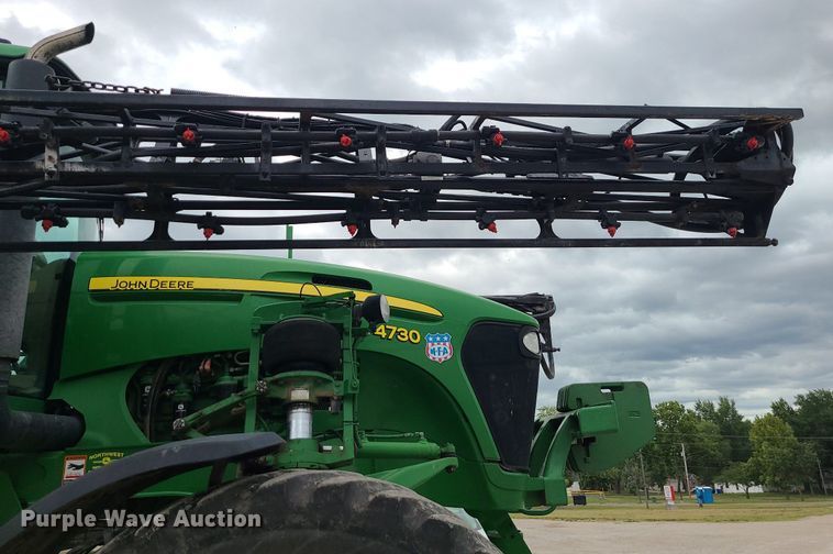 image for item BR9807 2012 John Deere 4730  sprayer