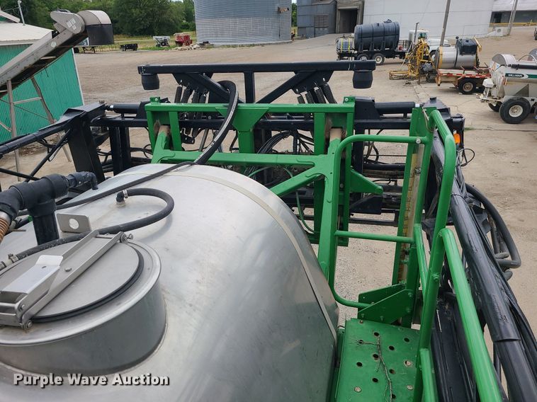 image for item BR9807 2012 John Deere 4730  sprayer
