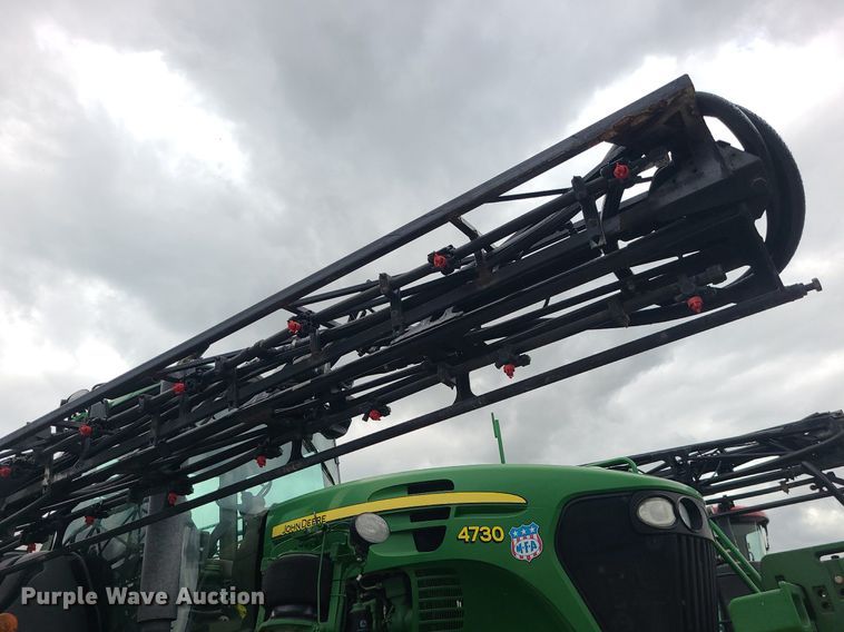 image for item BR9807 2012 John Deere 4730  sprayer