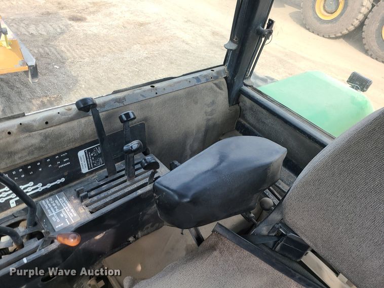 image for item DC6042 1978 John Deere 8630  4WD tractor