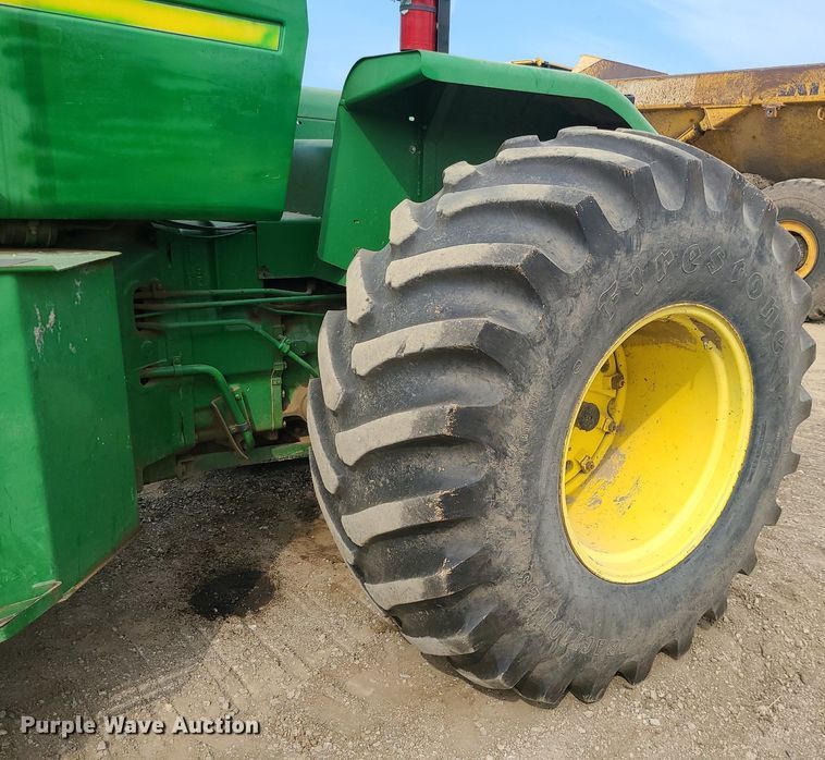 image for item DC6042 1978 John Deere 8630  4WD tractor