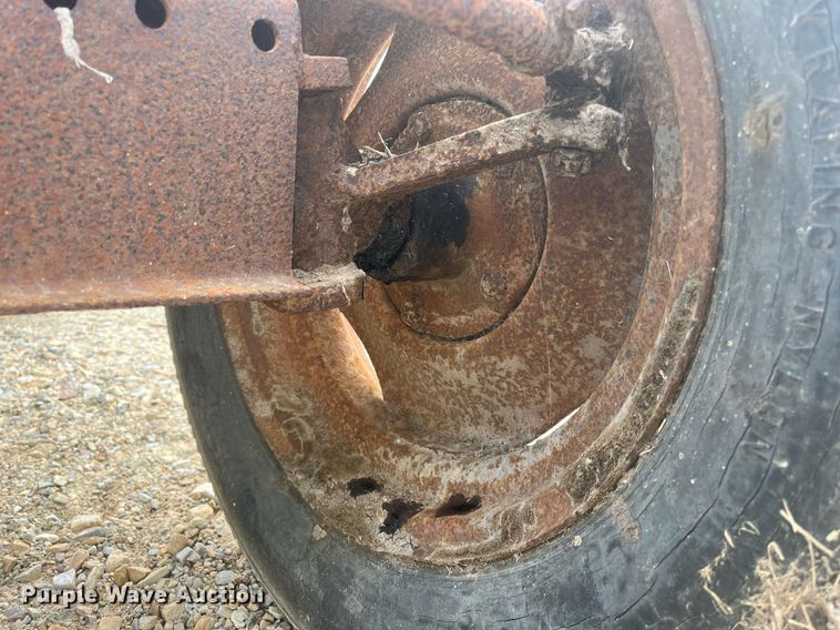 image for item DH8570 Shop built  nurse tank trailer