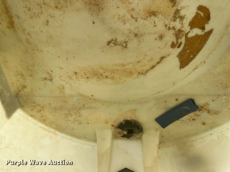 image for item DH8570 Shop built  nurse tank trailer