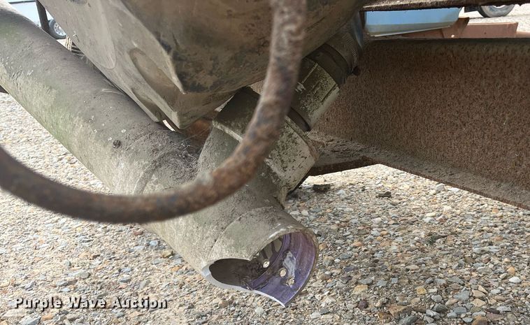 image for item DH8570 Shop built  nurse tank trailer