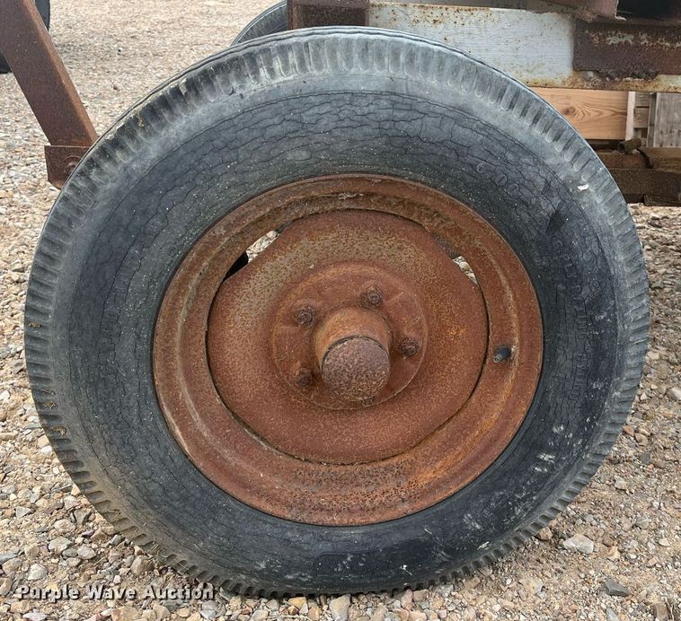 image for item DH8570 Shop built  nurse tank trailer