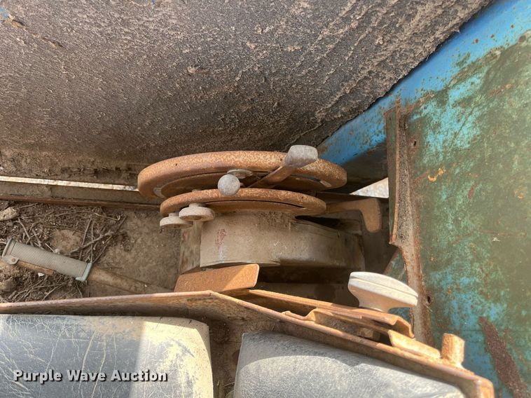 image for item DH8572 Long 1540  tractor