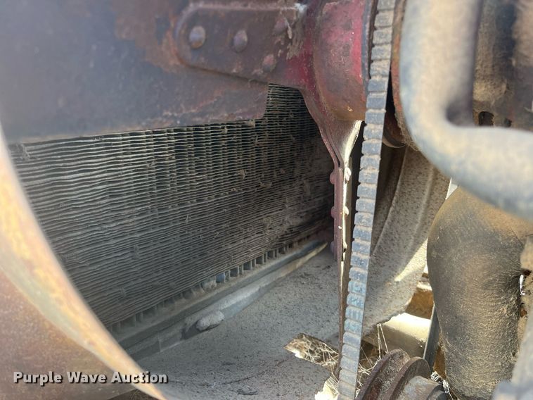 image for item DH8572 Long 1540  tractor