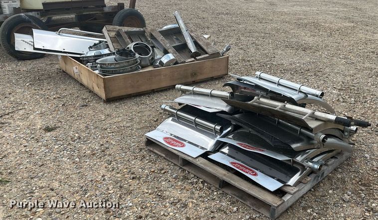 image for item DH8573 Truck parts