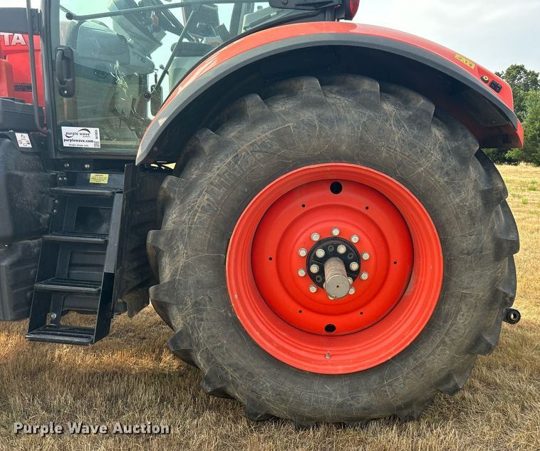 image for item DI7855 Kubota M7-171 Premium  MFWD tractor