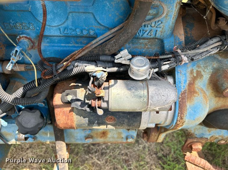 image for item DI7865 Ford F-1900  tractor