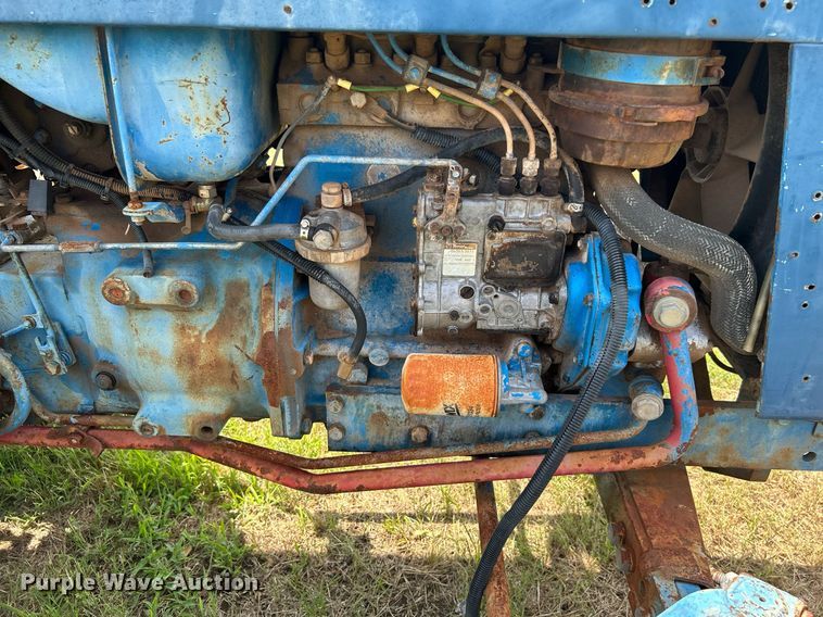 image for item DI7865 Ford F-1900  tractor