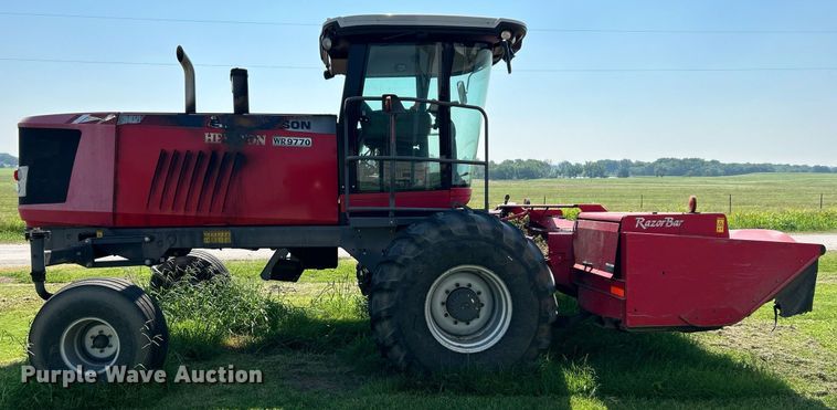 image for item DI7871 2014 Massey Ferguson WR9770  swather / windrower