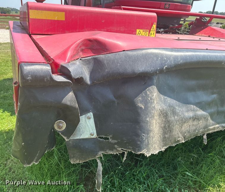 image for item DI7871 2014 Massey Ferguson WR9770  swather / windrower