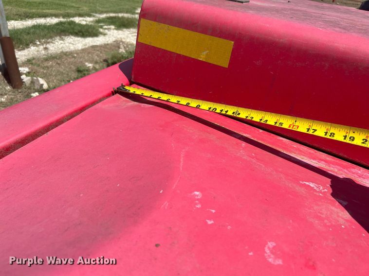 image for item DI7871 2014 Massey Ferguson WR9770  swather / windrower